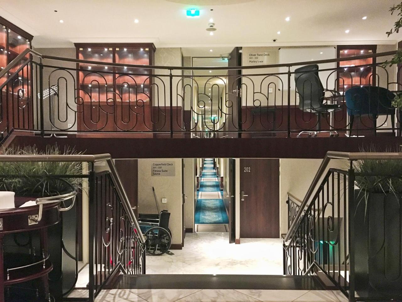 Select Ms Charles Dickens Neuss Hotel Exterior photo